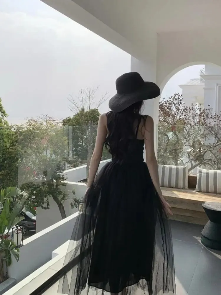 Aiertu Sleeveless Dress Women Mesh Long A-line Black Retro Elegant V Neck Fairy Sexy Pleated Sundress Summer Evening Party Ball Gown