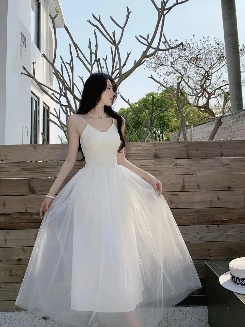 Aiertu Sleeveless Dress Women Mesh Long A-line Black Retro Elegant V Neck Fairy Sexy Pleated Sundress Summer Evening Party Ball Gown
