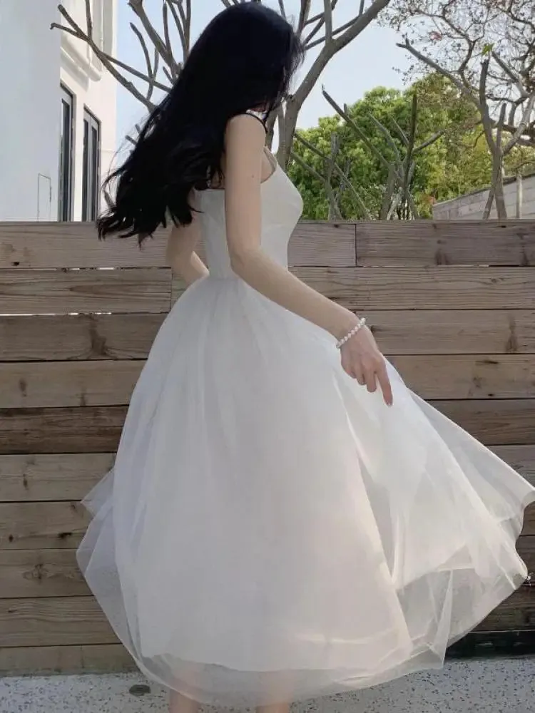 Aiertu Sleeveless Dress Women Mesh Long A-line Black Retro Elegant V Neck Fairy Sexy Pleated Sundress Summer Evening Party Ball Gown