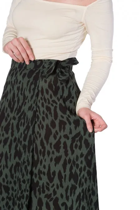 Banned Apparel - New York Loft Skirt