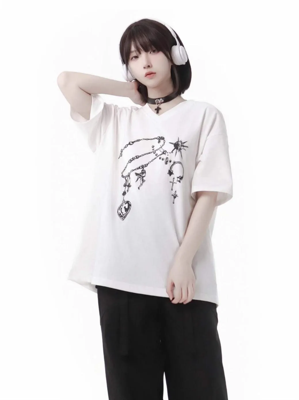 Black T-Shirt V-Neck Print White Gemstone