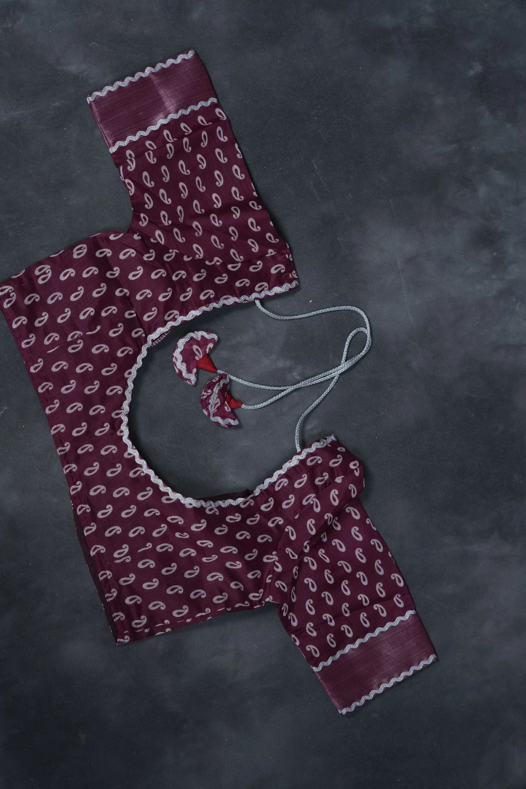 Elevate Elegance: Soft Jute Sarees with Allover Bhandini Print