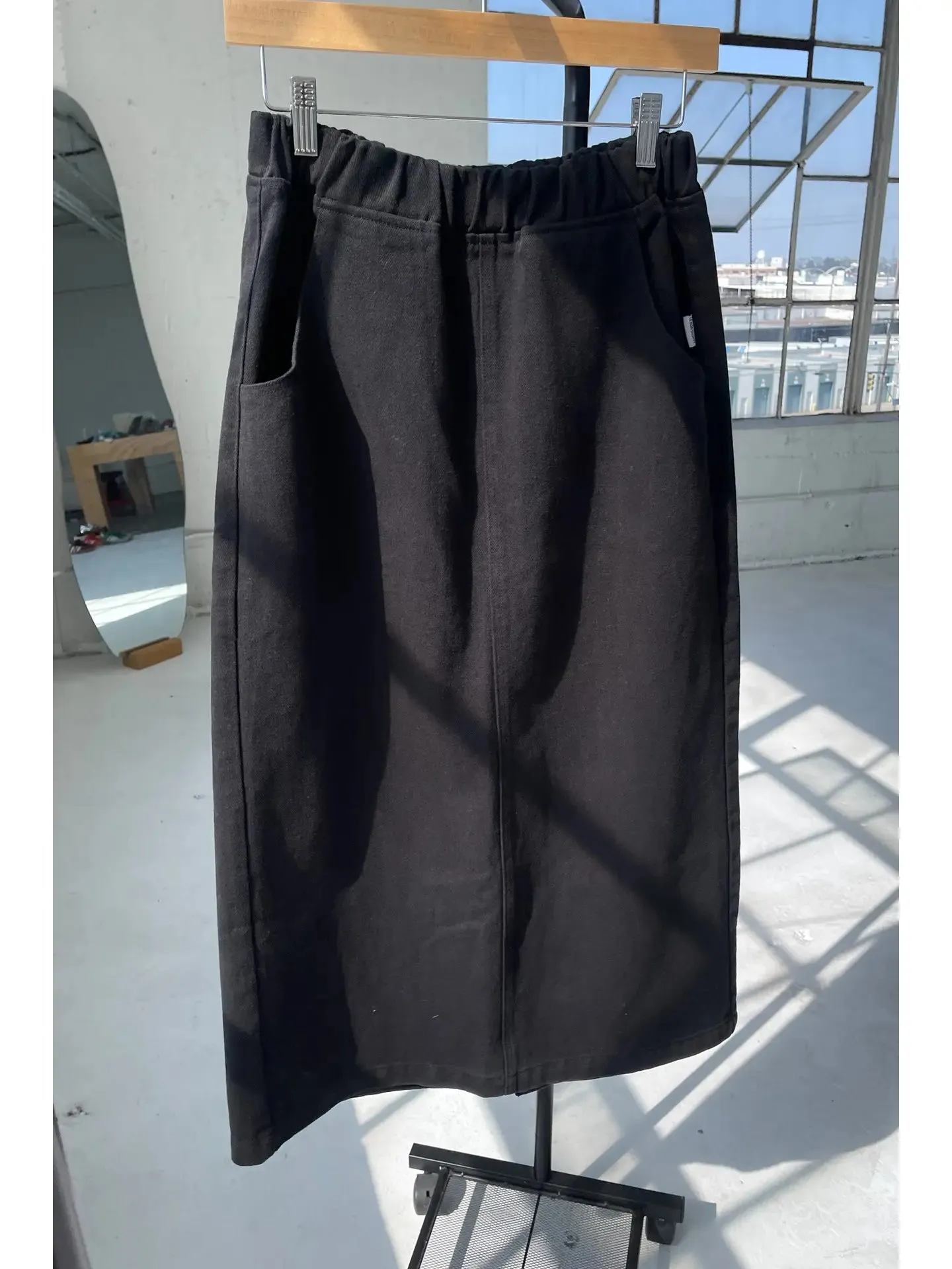 Le Bon Shoppe - Long City Skirt (Black)